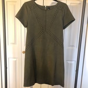 Design Lab Lord & Taylor laser-cut olive dress